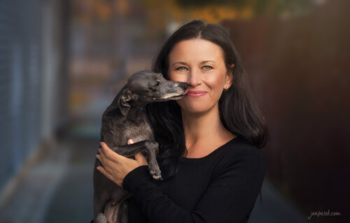 Ernestína pusinkuje Jarku