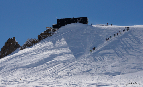 Jdem do hospody, v 4 550 metrech