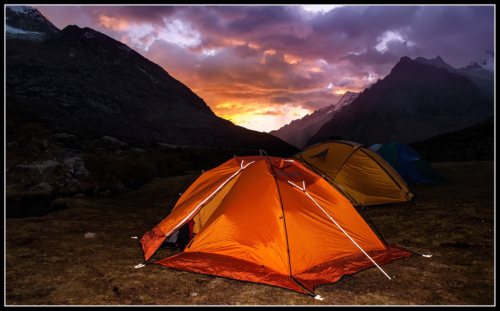 Západ Slunce pod Taulliraju 4 200 m